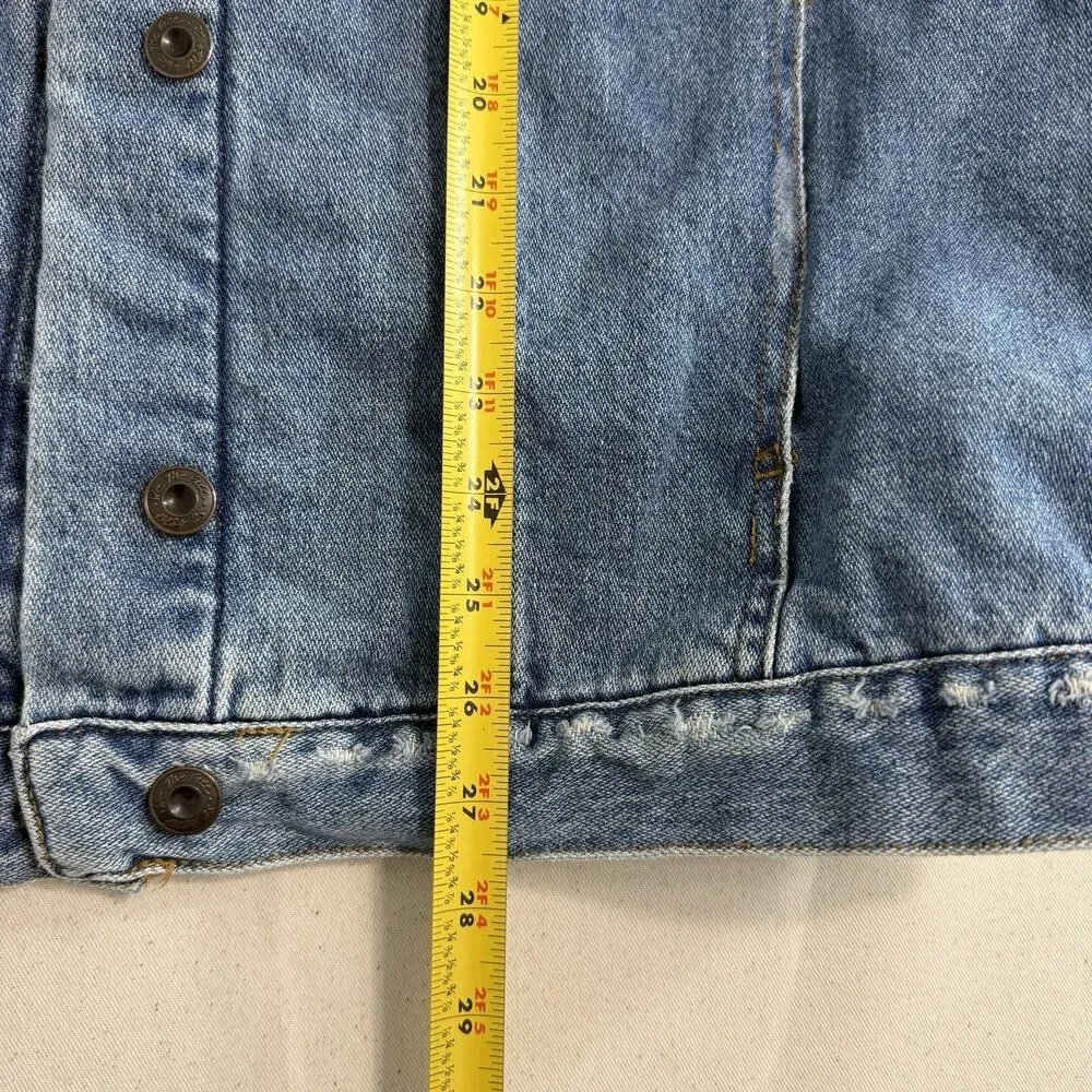 Free People Blue Distressed Denim Trucker Jacket Washed size Small Women